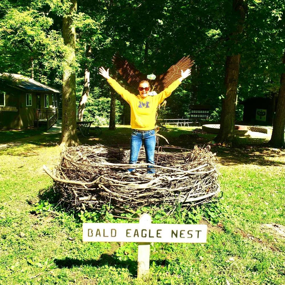 Meet your Posher, Leslie